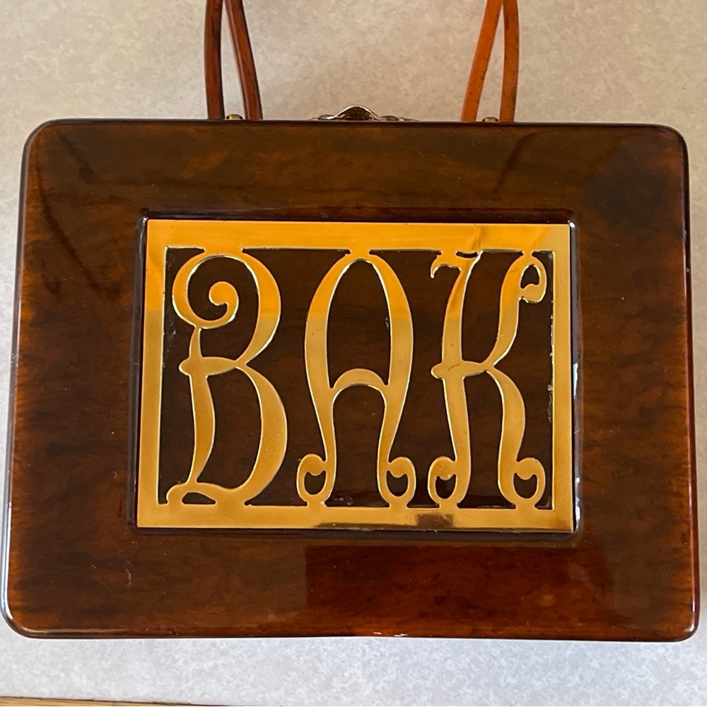 Vintage 1950’s Wilardy Lucite Box Purse